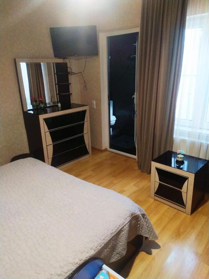 Guesthouse Family Тбілісі Екстер'єр фото